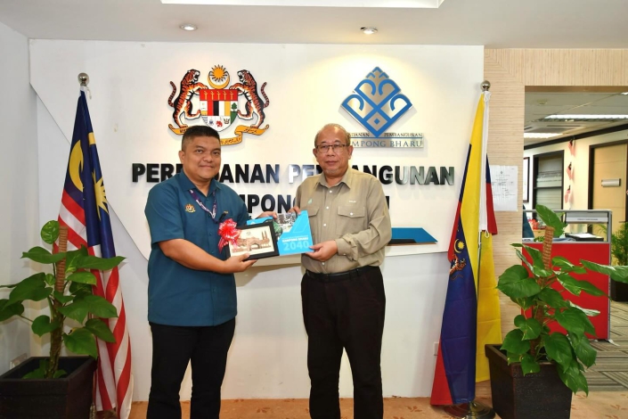 527256561_18519856414044164_650771702611086430_n 13