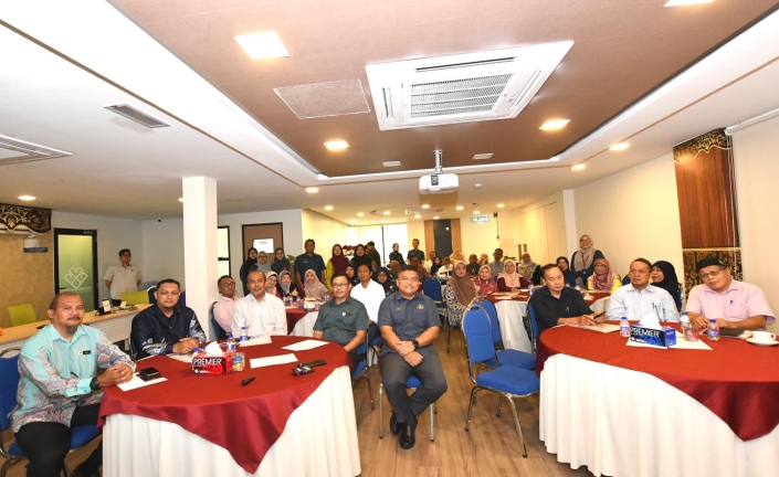 587959346_18544225444044164_3997845081975407484_n